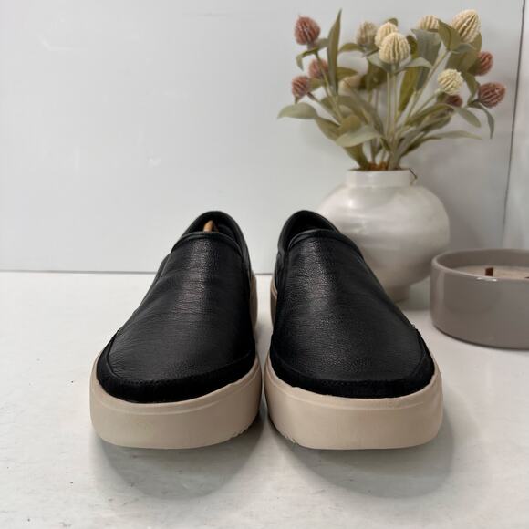 Vionic Kearny Platform Leather Slip-On Sneaker Loafer Black Women 7.5 Wide - Picture 2 of 10